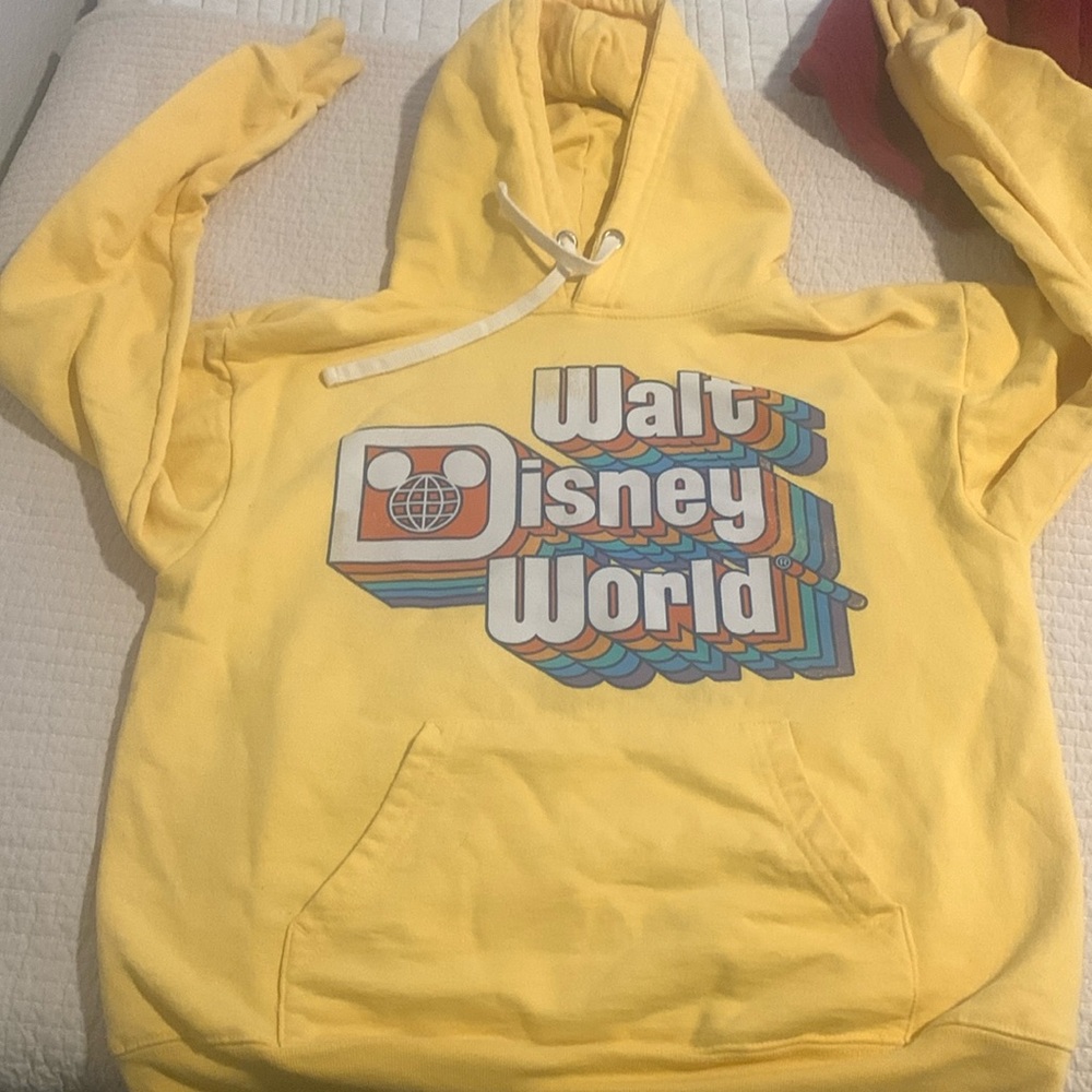 Kids Yellow Walt Disney Hoodie with front pocket Size S